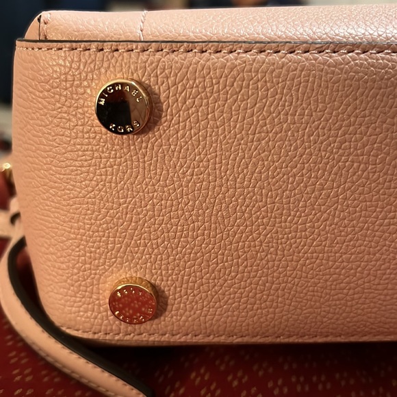 Michael Kors Hayes backpack - Picture 6 of 7